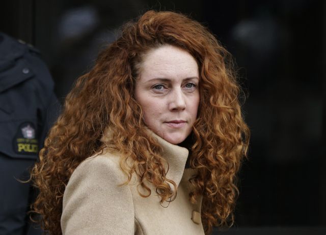 Αντιμέτωποι με νέες κατηγορίες Ρ.Μπρουκς και Κόλσον για το σκάνδαλο των υποκλοπών